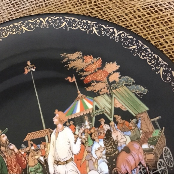 Vintage 1989 Russian Legends Fairy Tale porcelain plate. Plate #7 in the… - Picture 5 of 7